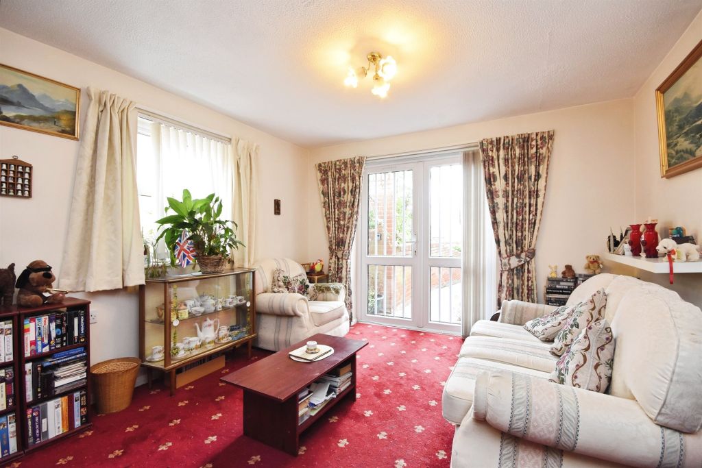 Property photo 3 of 19