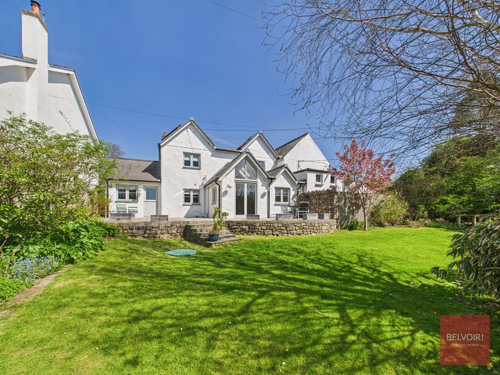 Property photo 1 of 50