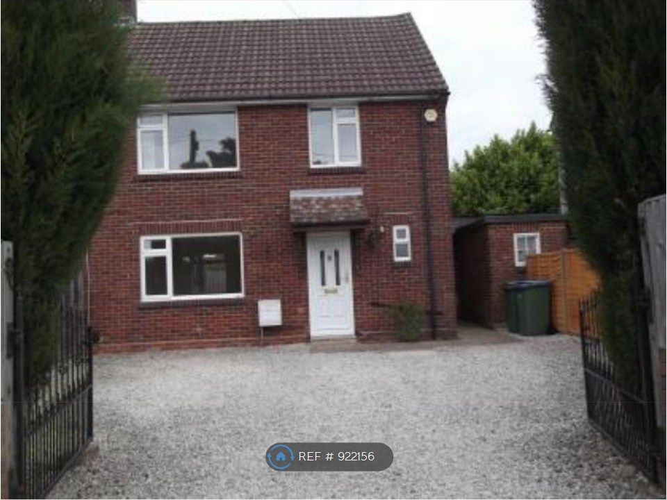 Property photo 1 of 7 Front View And Driveway