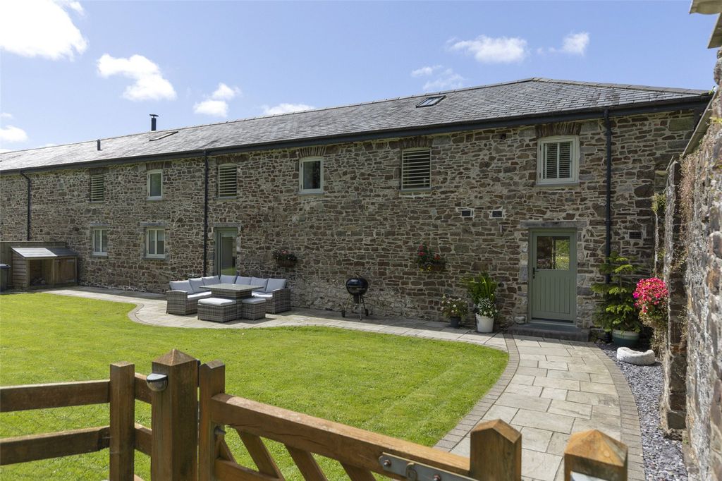 Property photo 1 of 36 Picture No. 66