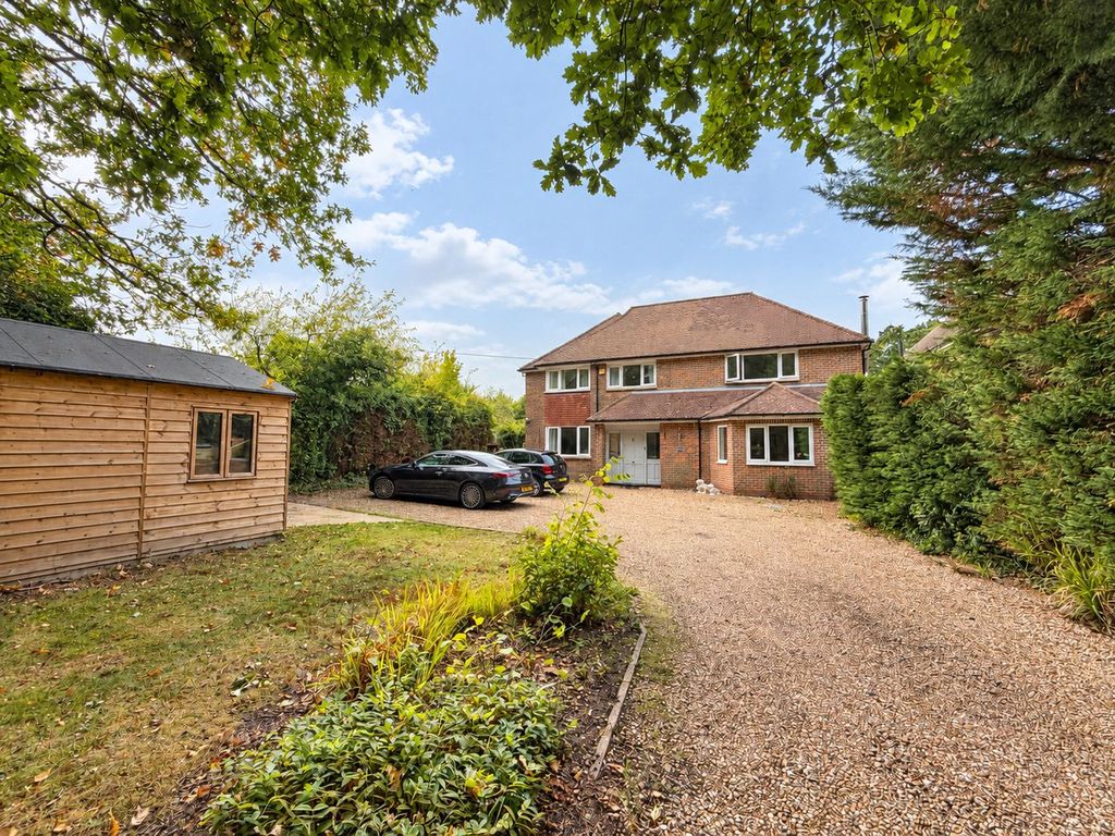 Property photo 1 of 18