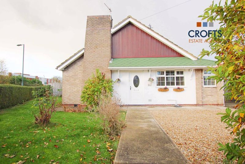 Property photo 2 of 25 Exterior - Front View 5