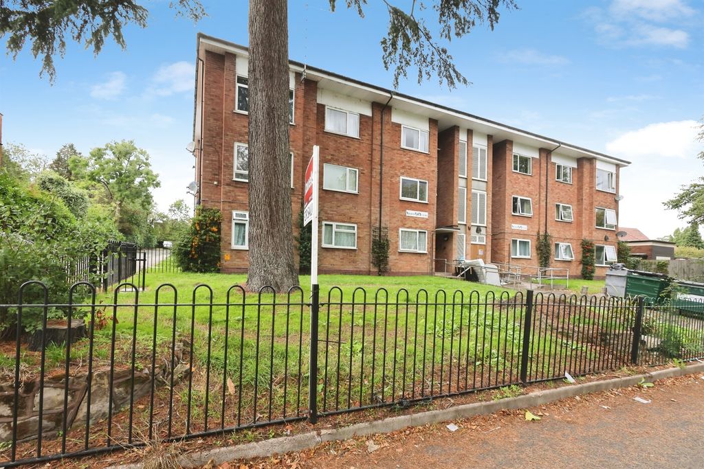 Property photo 1 of 14