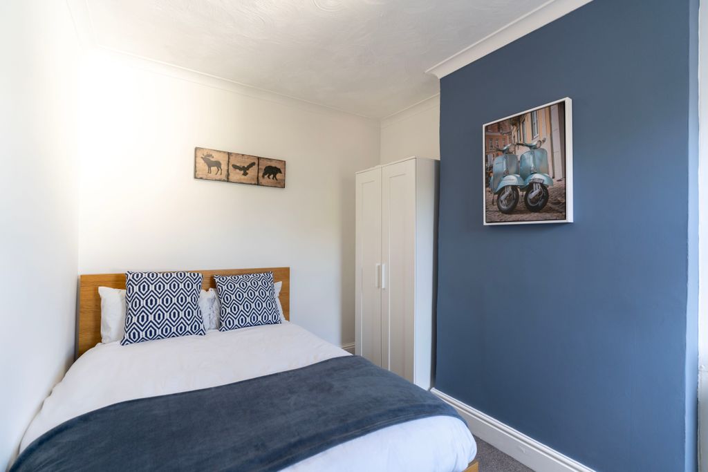 Property photo 1 of 6 Dsc00227