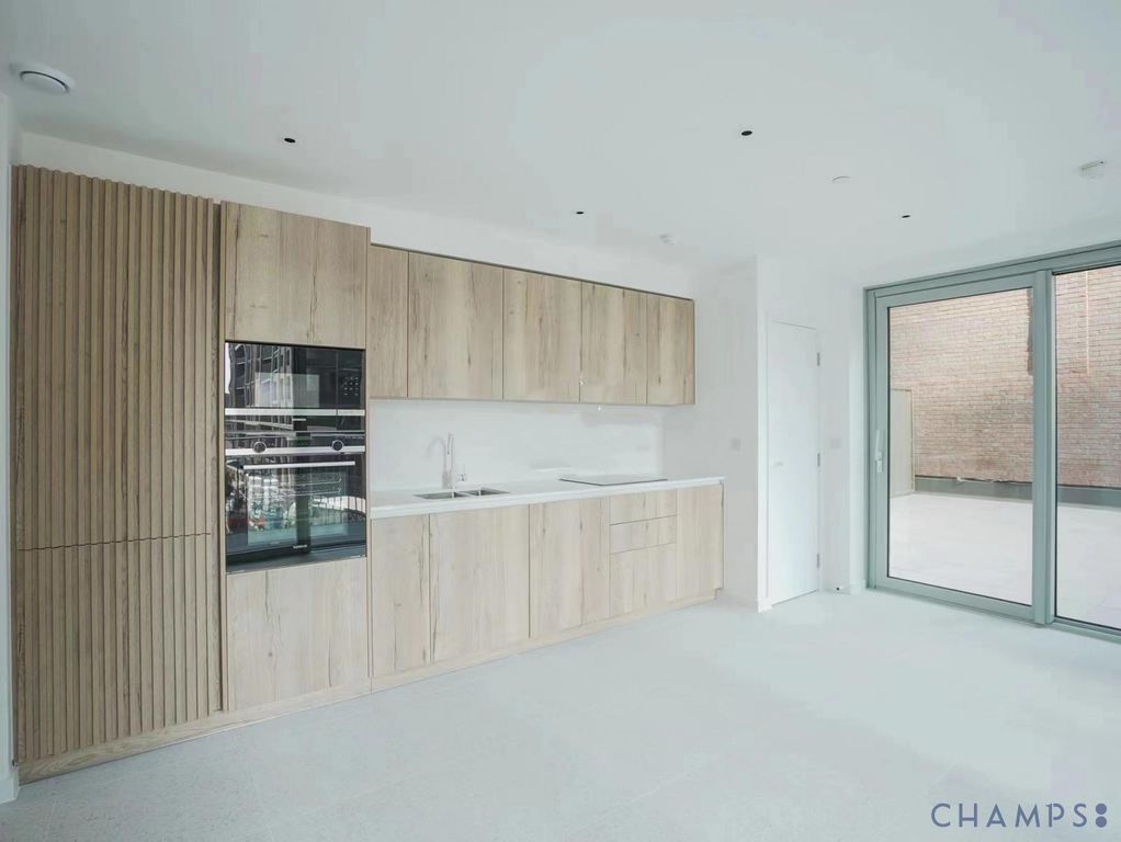 Property photo 3 of 13 Gallery