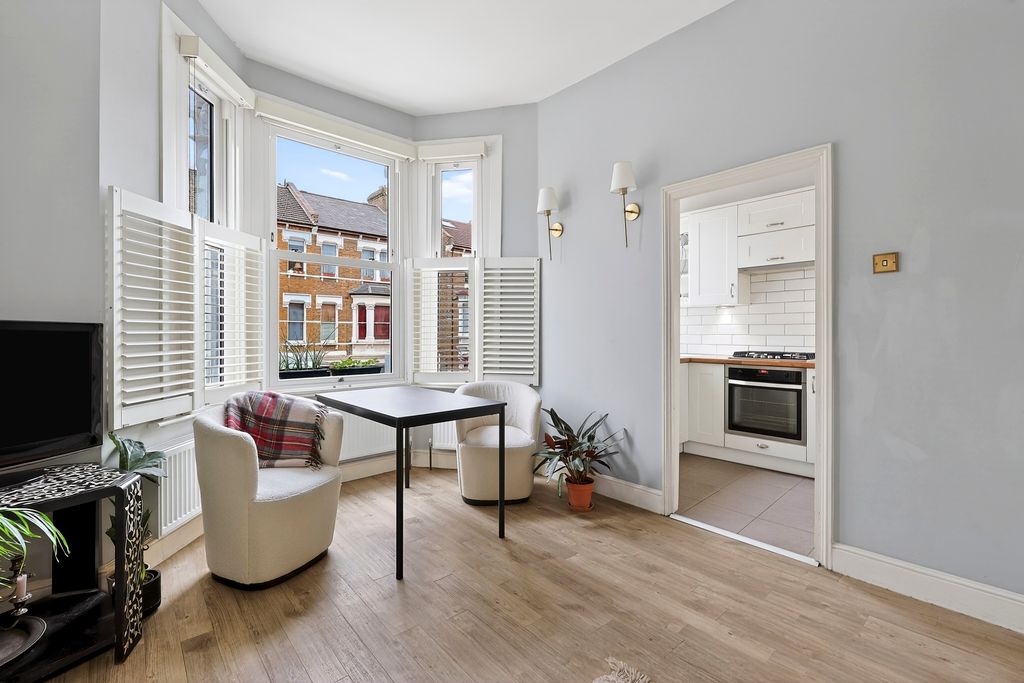 Property photo 1 of 9 Reception Room