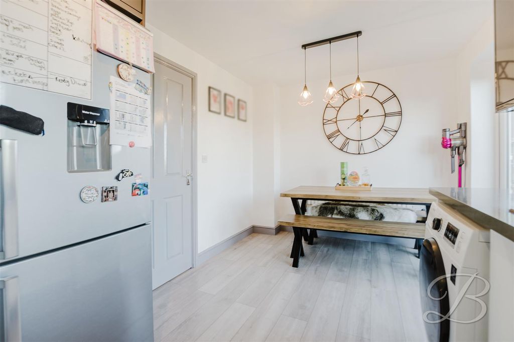 Property photo 3 of 24 Ccltd-7.Jpg