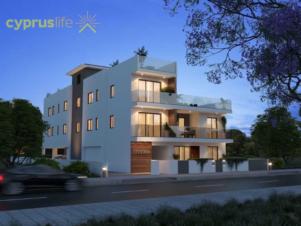 Property photo 2 of 21