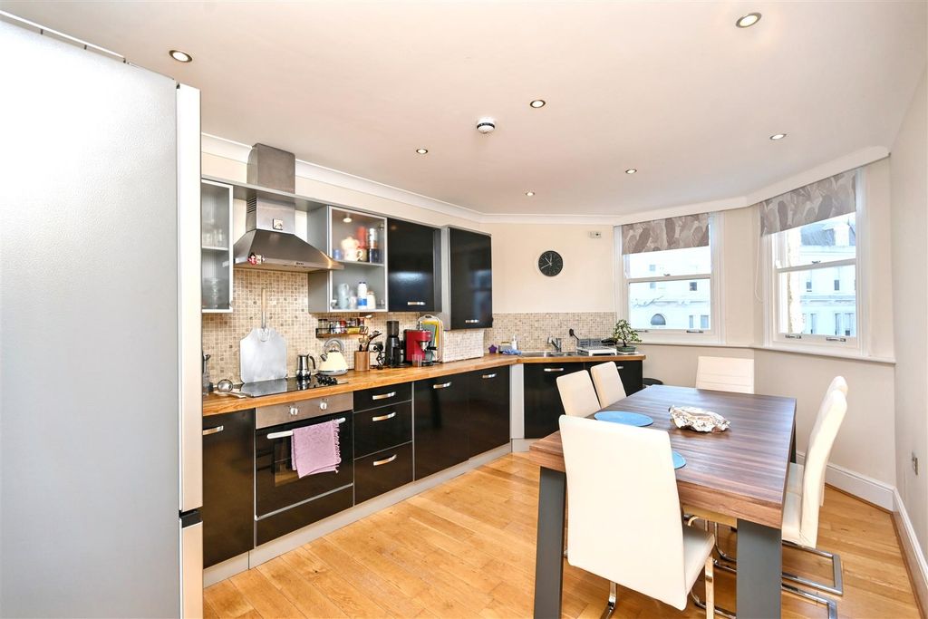 Property photo 3 of 12 Dsc_3303.Jpg