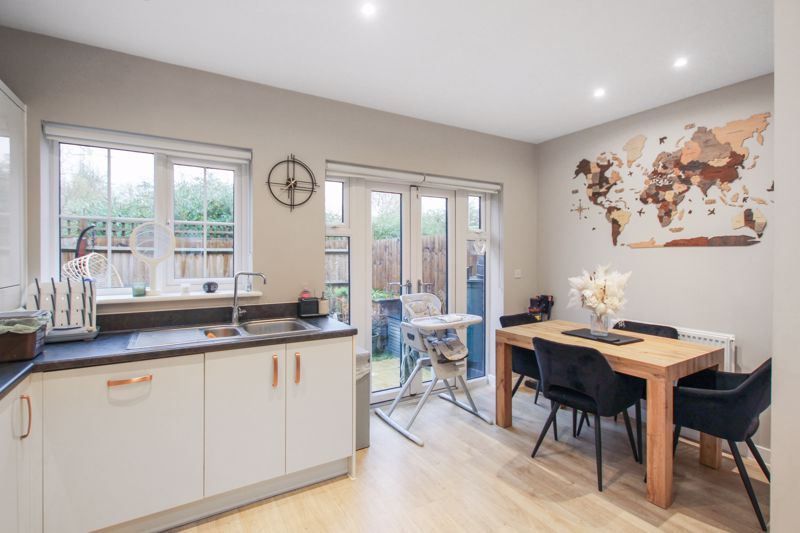 Property photo 3 of 20 Photo 5