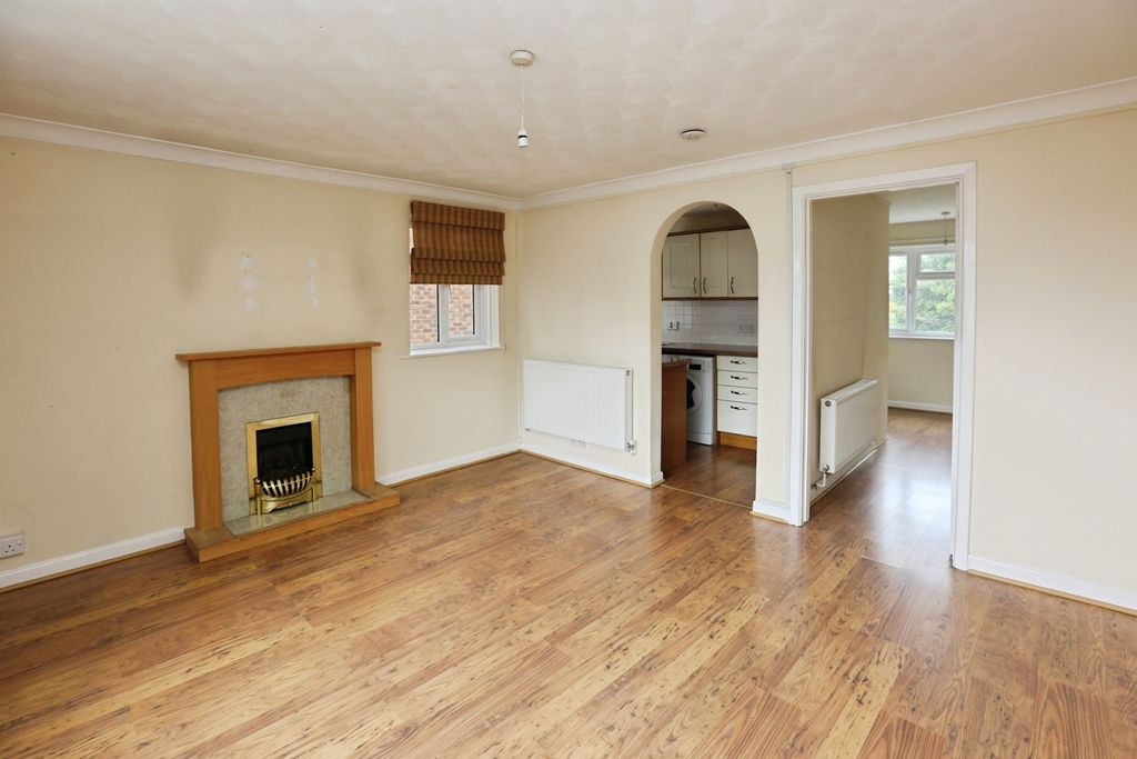 Property photo 2 of 9 Photo