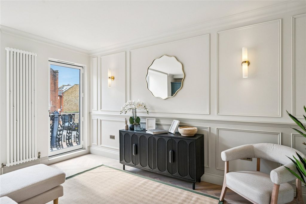 Property photo 3 of 10 Picture No. 05