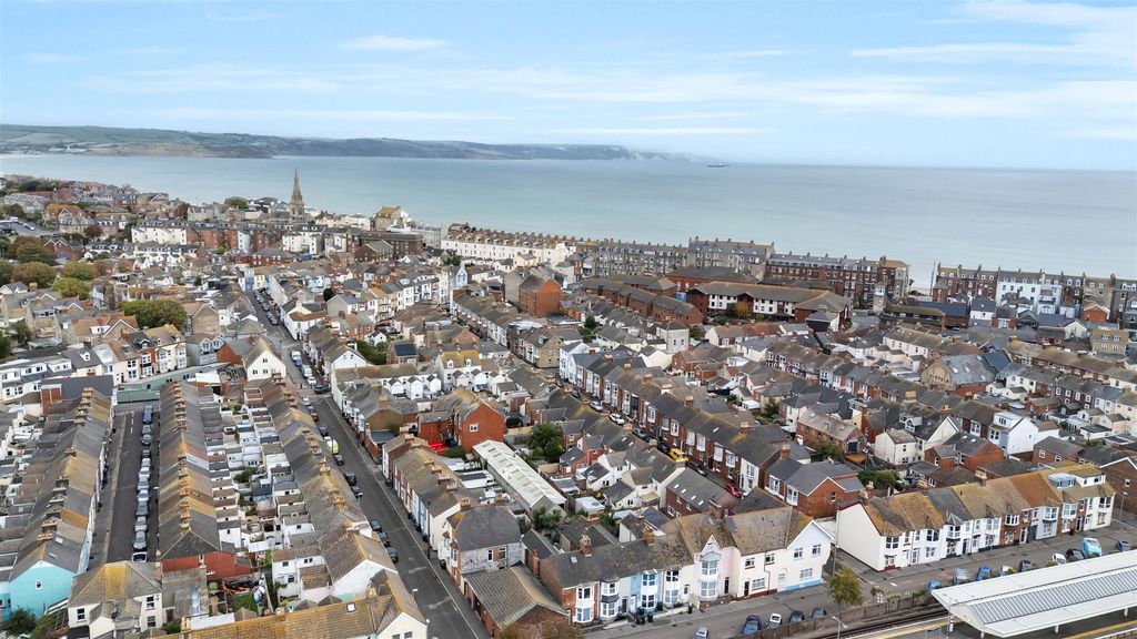 Property photo 2 of 14 Dji_20261015135623_0854_D.Jpg