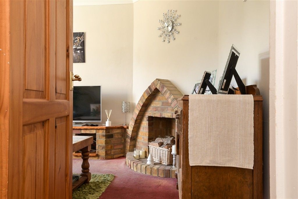 Property photo 2 of 8 Internal Lifestyle Photograph