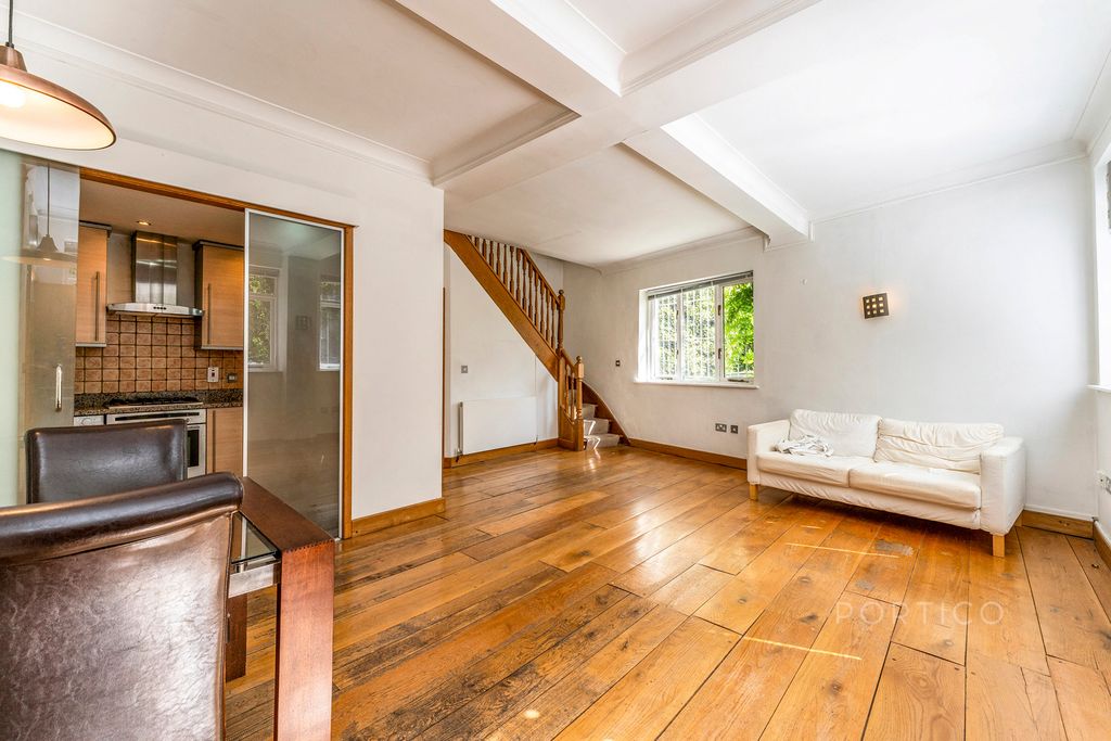 Property photo 3 of 15 Pbox-Img.Jpg