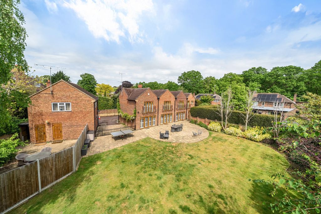 Property photo 1 of 38