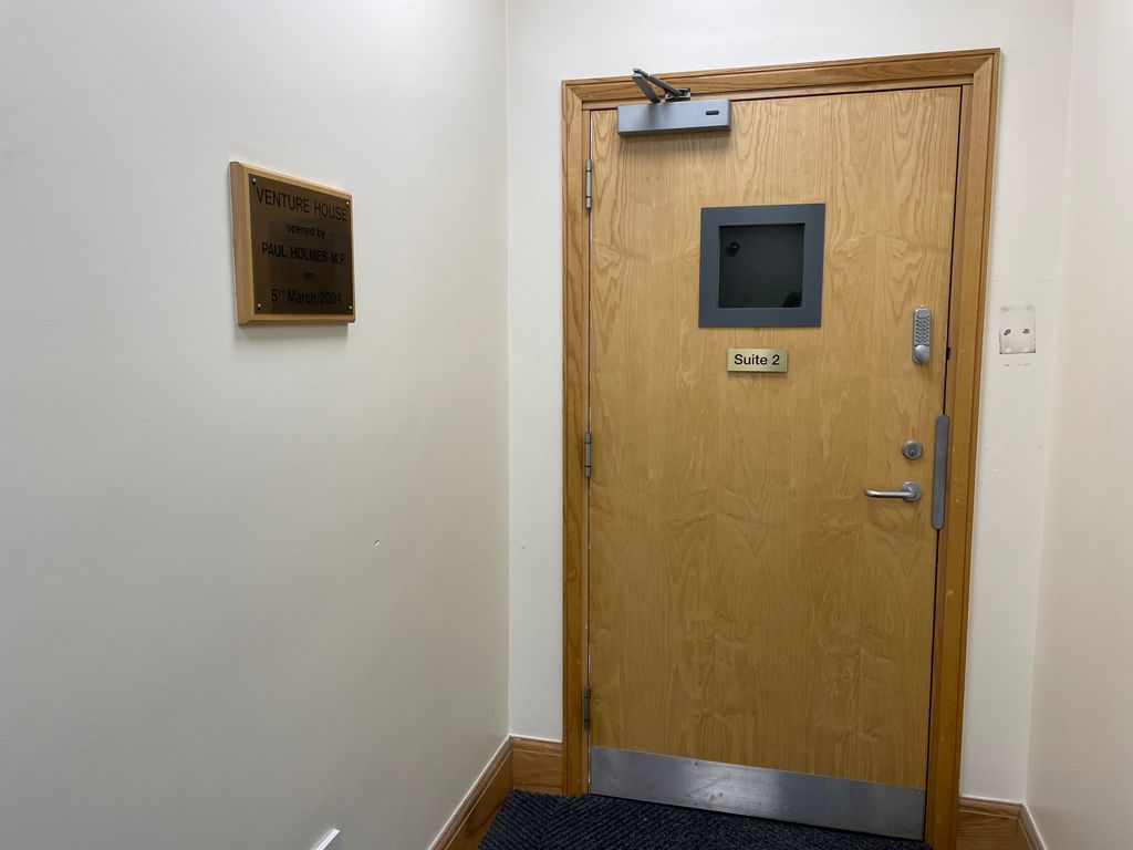 Property photo 3 of 20