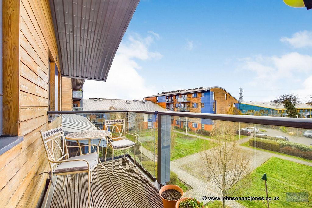 Property photo 2 of 13 2 Balcony.Jpg