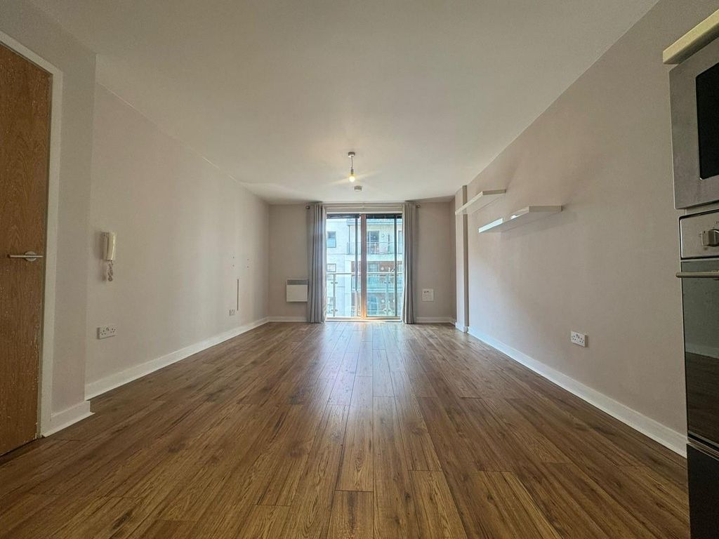Property photo 3 of 12 Living Room