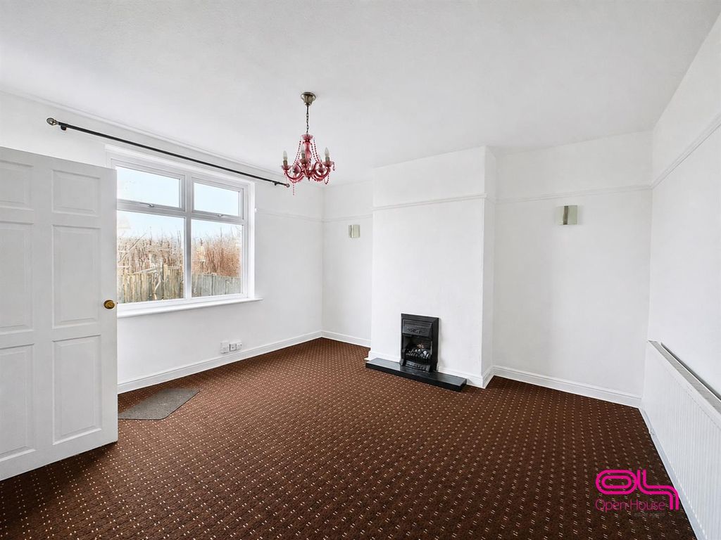 Property photo 2 of 13 Untitled Design - 2026-09-04T195920.530.Png