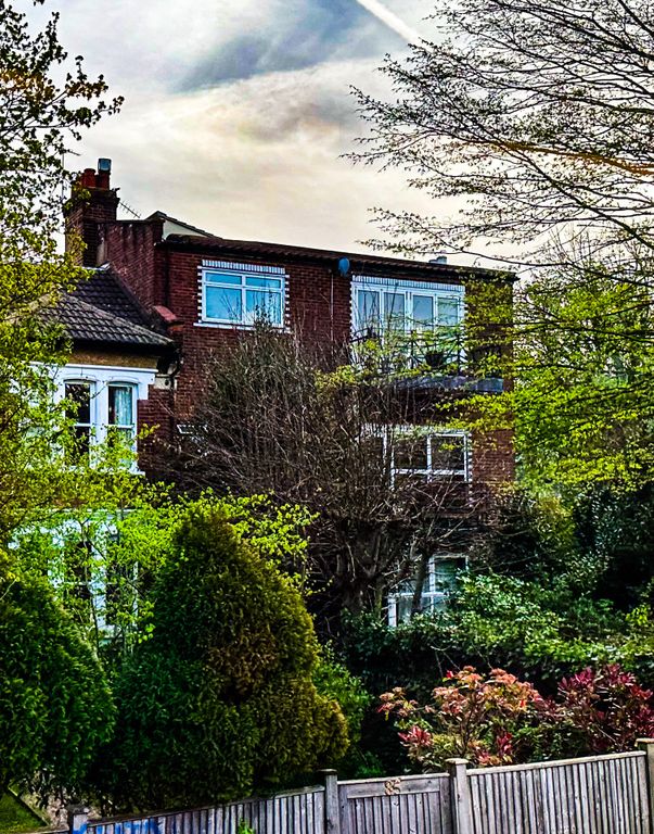 Property photo 3 of 72