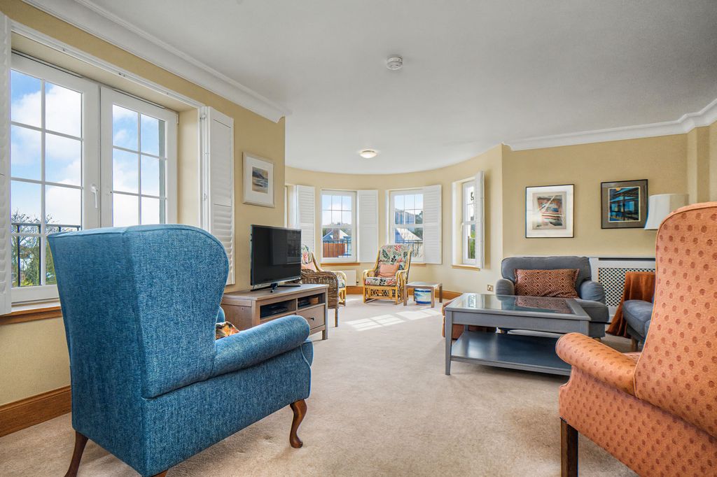 Property photo 3 of 16 Property Image 3