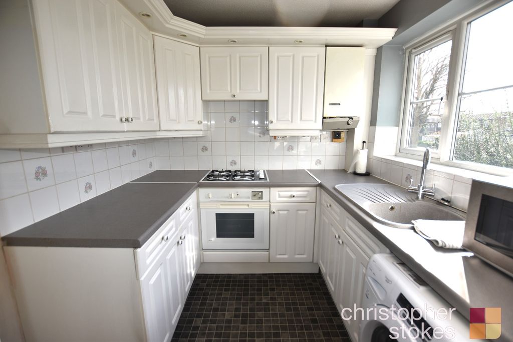 Property photo 2 of 7 3043274