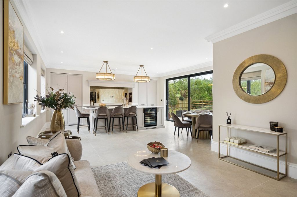 Property photo 3 of 24 Open Plan Kitchen