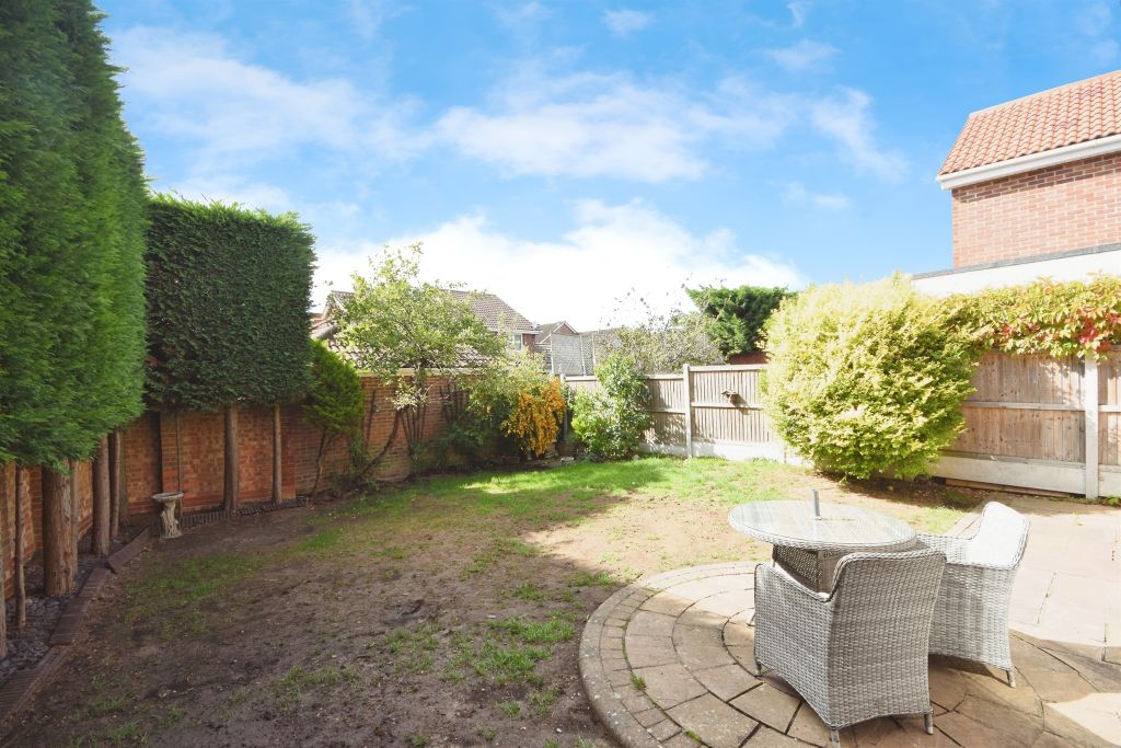 Property photo 2 of 15