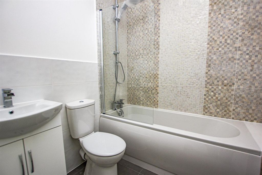 Additional image 6 of 1 bed flat for saleNN16, Montagu Street, Kettering