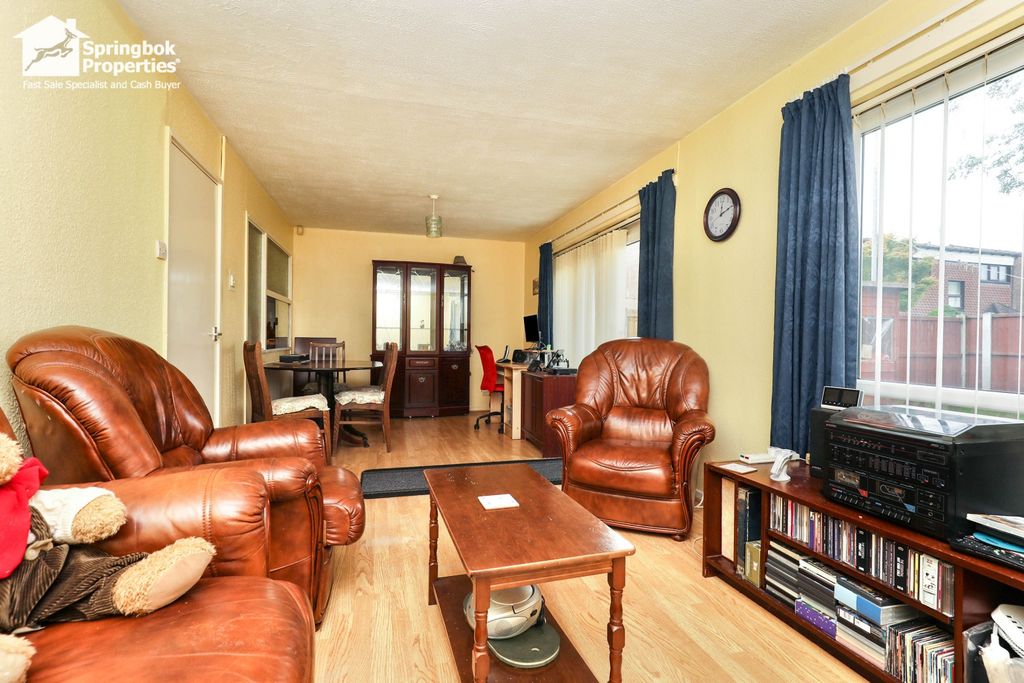 Property photo 2 of 12 Image 2