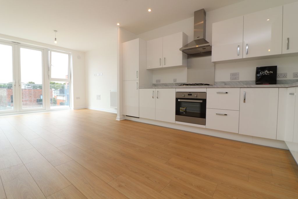 Property photo 1 of 15 Living Room