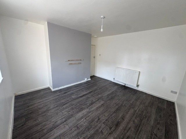 Property photo 2 of 6 Living Area