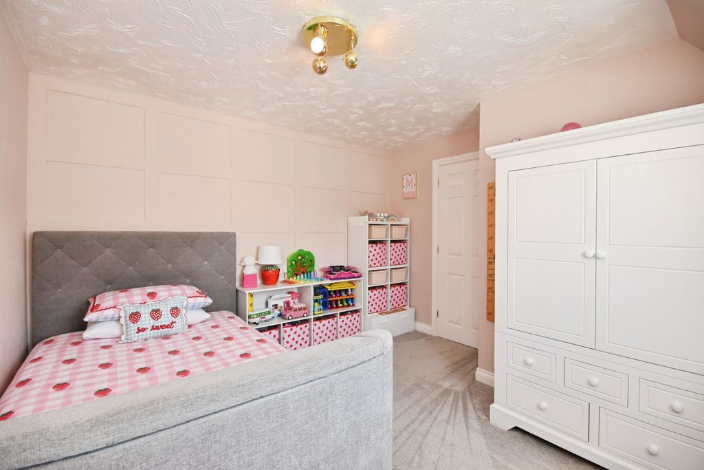 Additional image 17 of 4 bed detached house for saleManor Farm Close, Haverhill CB9