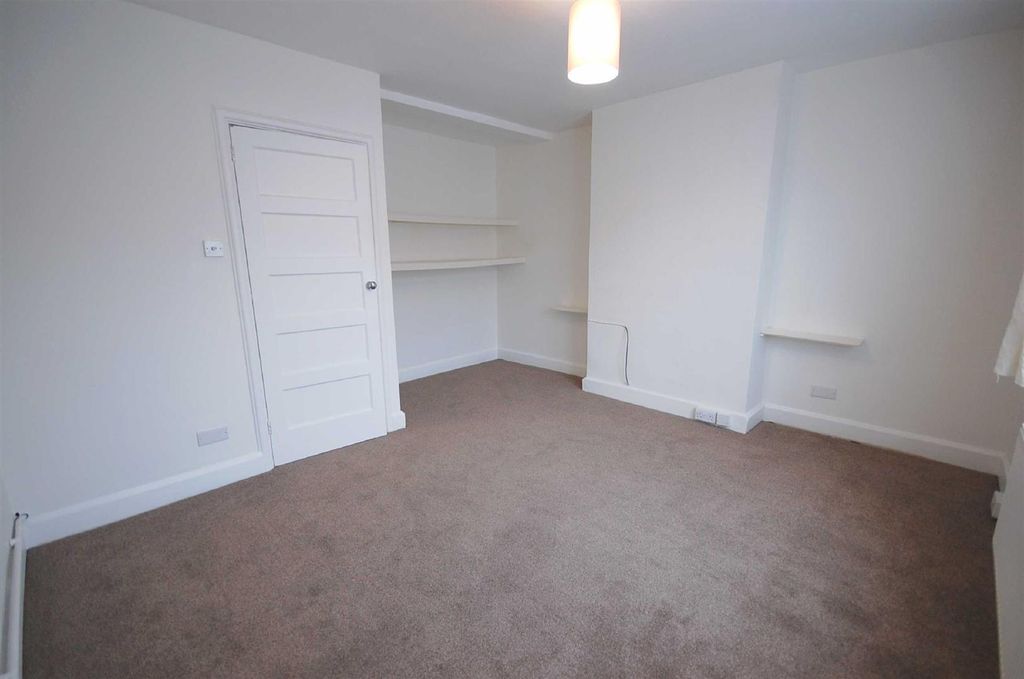 Property photo 1 of 5 1Hyvcu1m4Gtgimtqgqvyhi7P7Ra.Jpg