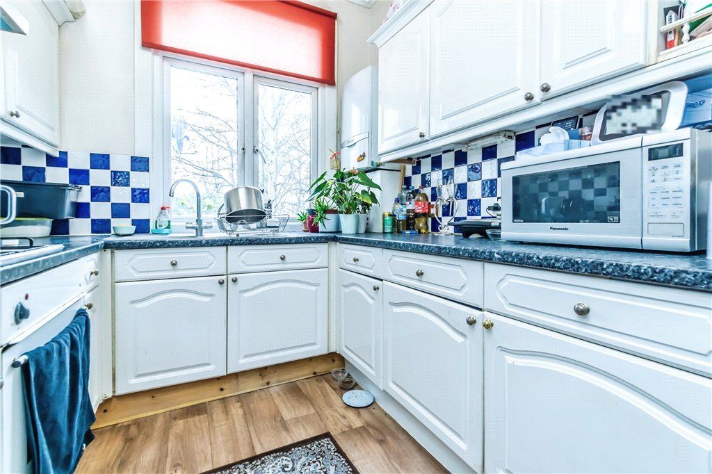 Property photo 2 of 7 Picture No. 15