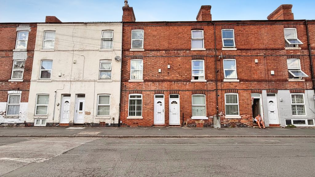 Property photo 1 of 10 0c3116F4-Front