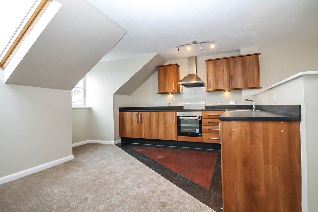 Property photo 3 of 10 Img_4357_12_Original