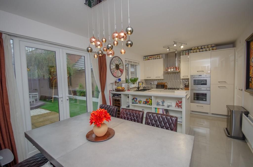 Property photo 3 of 22 Kitchen-Diner.Jpg