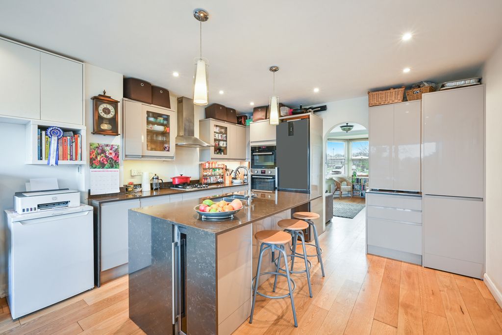 Additional image 7 of 4 bed terraced house for saleCannon Hill Lane, London SW20