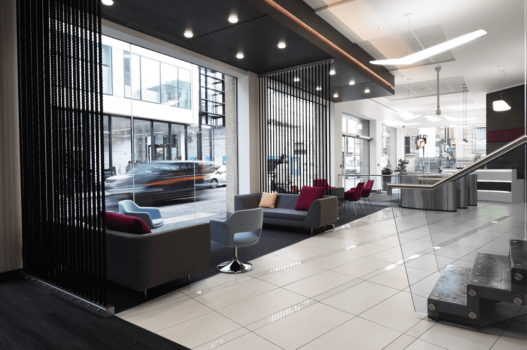 Property photo 3 of 4 170009_A038E000002Ovjjaak_Img_01_0000.Png