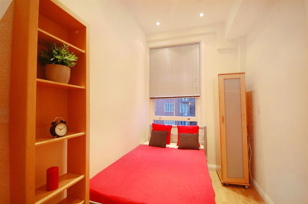 Property photo 2 of 4