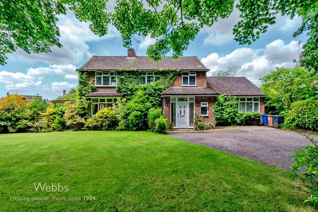 Property photo 3 of 29 © Webbs Estate Agents © (38 Of 41).Jpg