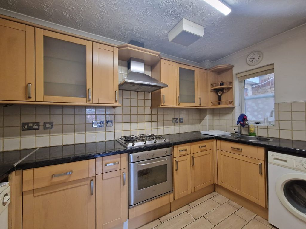 Property photo 3 of 3