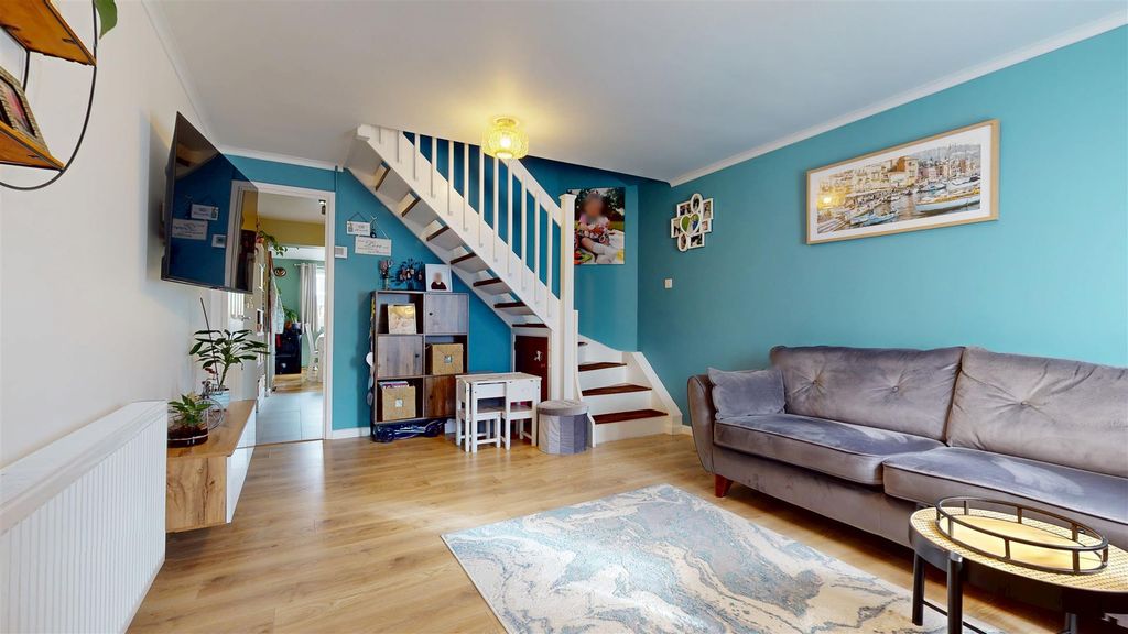 Property photo 3 of 14 03172025_121446.Jpg