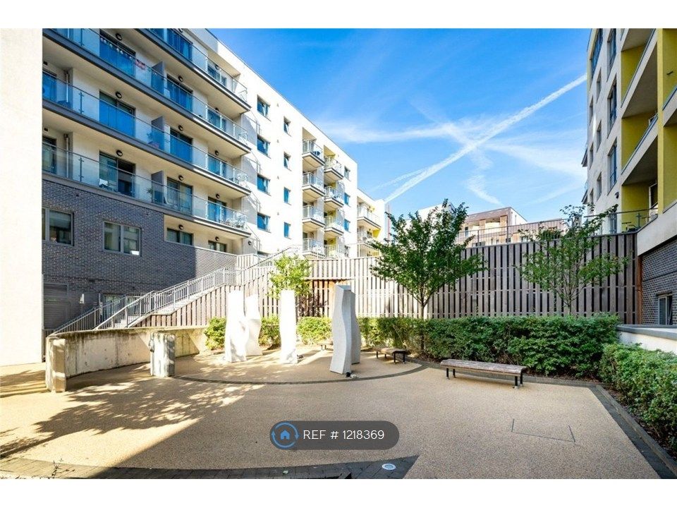 Property photo 2 of 7