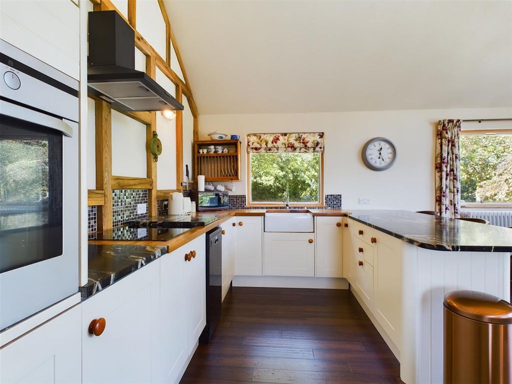 Additional image 8 of 1 bed flat to rentLane, Newquay TR8