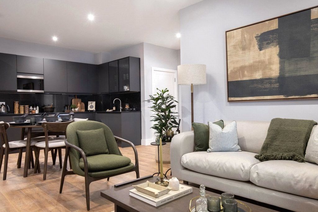 Property photo 1 of 11 Picture No. 15