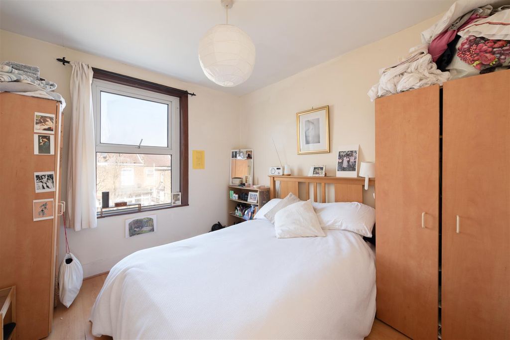 Property photo 2 of 6 Warham 3.Jpg
