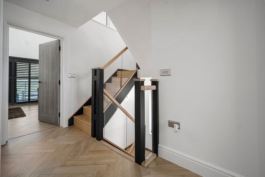 Additional image 19 of 4 bed semi-detached house for saleMaes Thornton, Rassau NP23